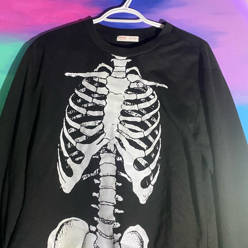 5pcs grunge clothing bundle - Picture 6 of 6